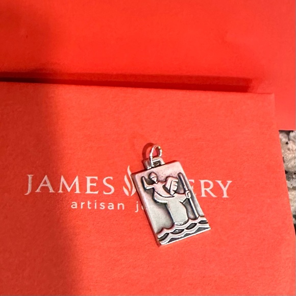 RETIRED James Avery St. Christopher pendant sterling silver. - Picture 3 of 5